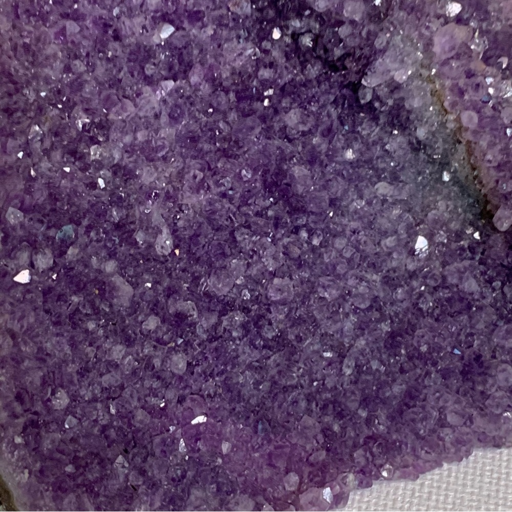 Large Purple Amethyst Crystal Cluster Geode Uruguay Cathedral Gemstone 4.75"x4.5 - Picture 2 of 16